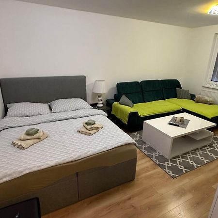 Apartman City Park Stranany 미칼로브체 외부 사진